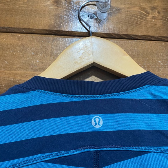Lululemon Base Runner Long Sleeve - Picture 6 of 7